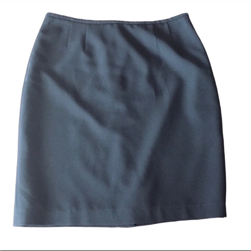 Jones Studio Skirt Lined Black Size 8